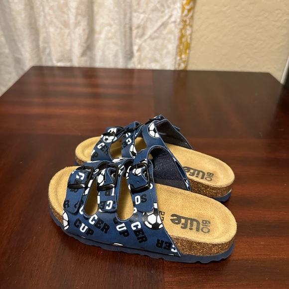 Bio life Blue Soccer Kids faux leather Sandals Size 27(10-10.5kids) - Picture 3 of 6